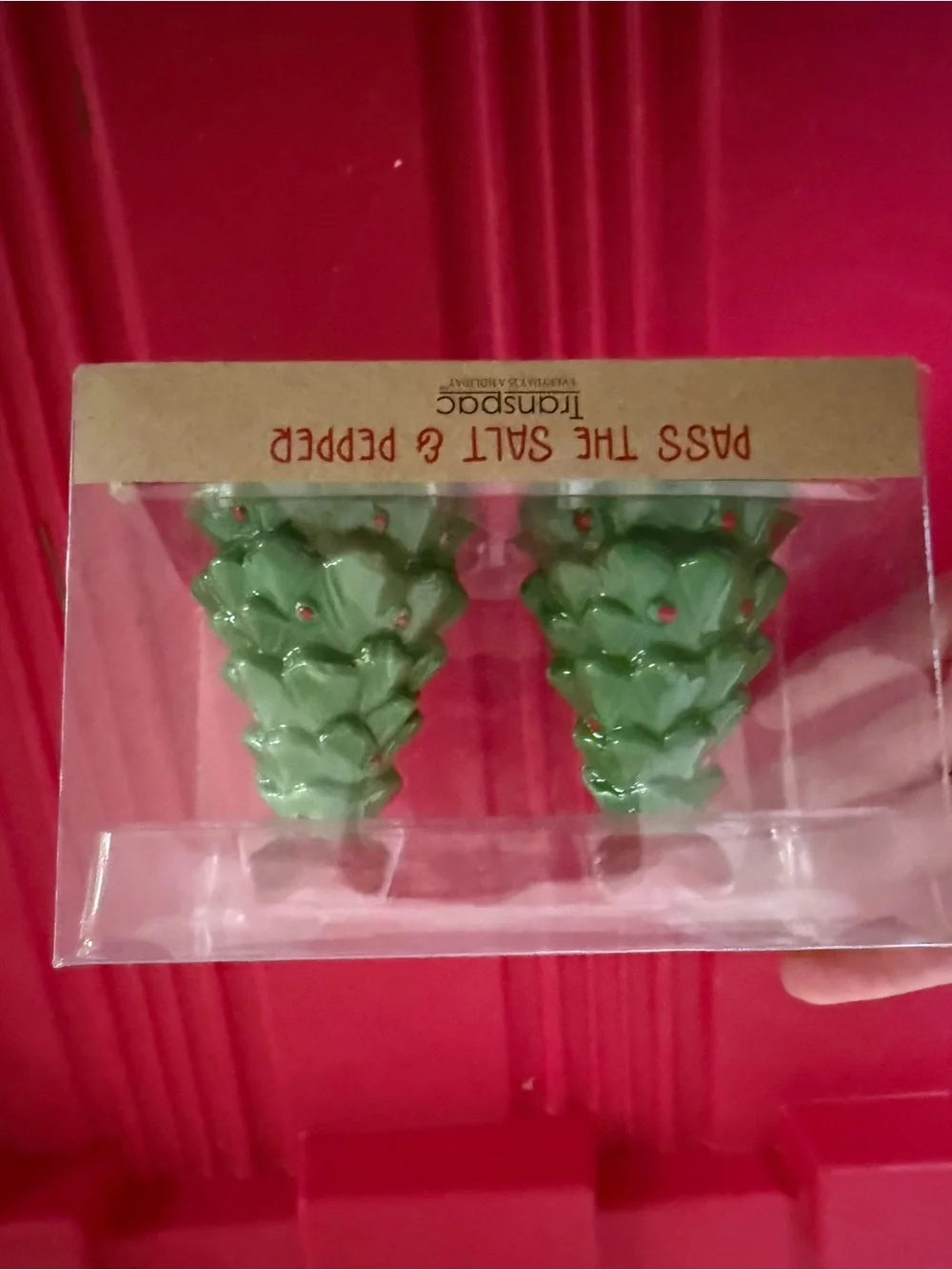 New Green Ceramic Christmas Tree Salt and Pepper Shakers with Red Tops